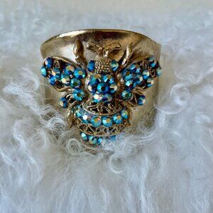 Crystal Bee Cuff Bracelet w/ clasp
